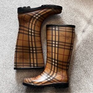 Vintage Burberry Rain Boots